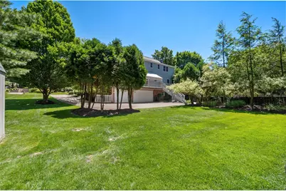 10207 Country Manor Ln, Pittsburgh, PA 15090 - Photo 41