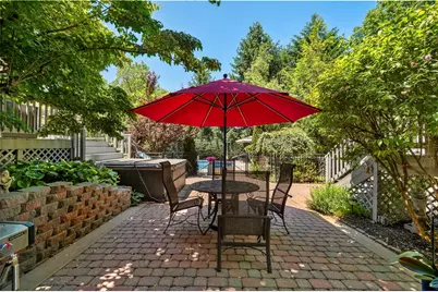 10207 Country Manor Ln, Pittsburgh, PA 15090 - Photo 39