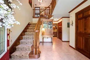 10207 Country Manor Ln, Pittsburgh, PA 15090 - Photo 7