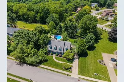 10207 Country Manor Ln, Pittsburgh, PA 15090 - Photo 3