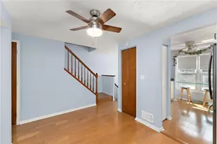 104 Spruce Ct, Ross Twp, PA 15229 - Photo 3