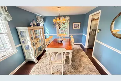 694 Fruitwood Dr, Bethel Park, PA 15102 - Photo 13