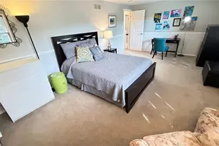 694 Fruitwood Dr, Bethel Park, PA 15102 - Photo 25