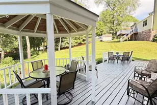 694 Fruitwood Dr, Bethel Park, PA 15102 - Photo 39