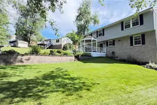 694 Fruitwood Dr, Bethel Park, PA 15102 - Photo 5