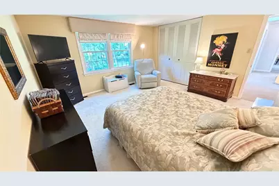 694 Fruitwood Dr, Bethel Park, PA 15102 - Photo 21