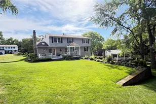 694 Fruitwood Dr, Bethel Park, PA 15102 - Photo 3