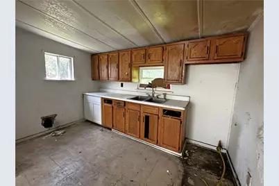 3036 Bethel Church Rd, Bethel Park, PA 15102 - Photo 5