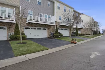 824 Theda Dori Street, Cranberry Township, PA 16066 - Photo 27