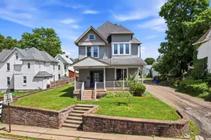 611 Montour St, Coraopolis, PA 15108 - Photo 1