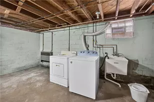 4684 Bowes Ave, West Mifflin, PA 15122 - Photo 25