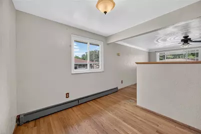 4684 Bowes Ave, West Mifflin, PA 15122 - Photo 9