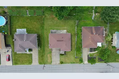 4684 Bowes Ave, West Mifflin, PA 15122 - Photo 33