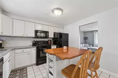 13301 Sylvia Dr, North Huntingdon, PA 15642 - Photo 9