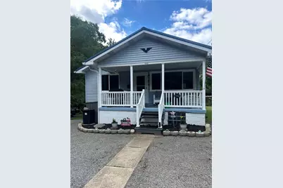 942 Gilbey Lane, New Kensington, PA 15068 - Photo 1