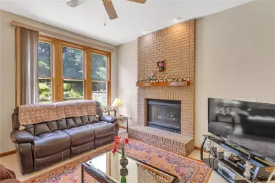 4027 Holiday Park Drive, Murrysville, PA 15668 - Photo 17