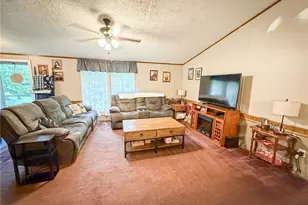 202 Carnation Ln, Brady Township, PA 16057 - Photo 5