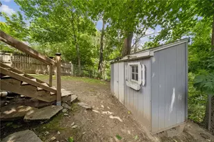 301 W Swissvale Ave, Pittsburgh, PA 15218 - Photo 35