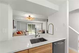 114 Saxonwald Ln, Pittsburgh, PA 15234 - Photo 15
