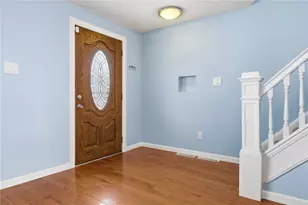 136 Dilworth St, Pittsburgh, PA 15211 - Photo 3