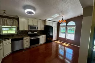 806 Center St, Boswell Boro, PA 15531 - Photo 3