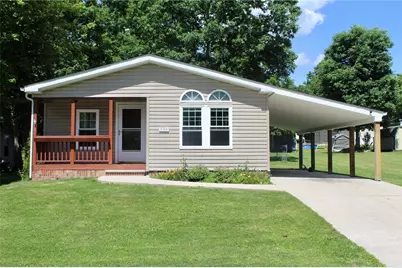 806 Center St, Boswell Boro, PA 15531 - Photo 1