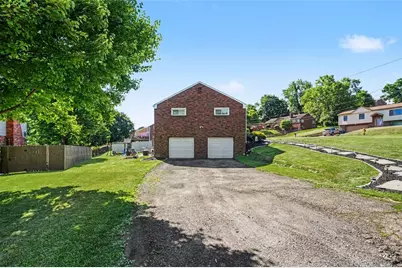 6501 Ventura Dr, South Park, PA 15236 - Photo 31