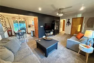 20 W Meyer, Neshannock Township, PA 16105 - Photo 9