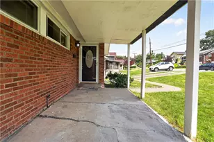 107 Dunbar Dr, Wilkins Township, PA 15235 - Photo 7