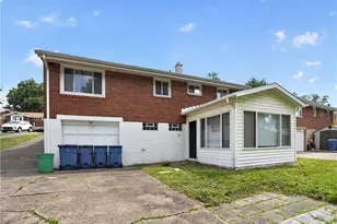 107 Dunbar Dr, Wilkins Township, PA 15235 - Photo 9