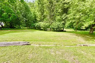 286 Willow Grove Rd, Nicholson Township, PA 15461 - Photo 13