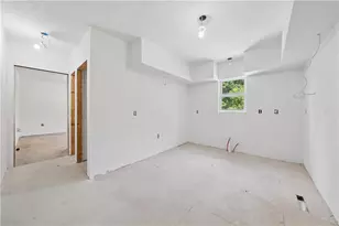 1351-1353 Mt Pleasant Rd, Hempfield Township, PA 15601 - Photo 33