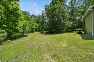1351-1353 Mt Pleasant Rd, Hempfield Township, PA 15601 - Photo 43