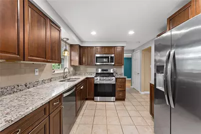 1185 Satellite Cir, Pittsburgh, PA 15241 - Photo 11