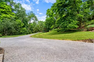 118 Merwood Dr, Ross Twp, PA 15214 - Photo 25