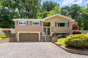 118 Merwood Dr, Ross Twp, PA 15214 - Photo 1