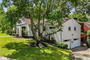 824 Foxland Dr, Pittsburgh, PA 15243 - Photo 41