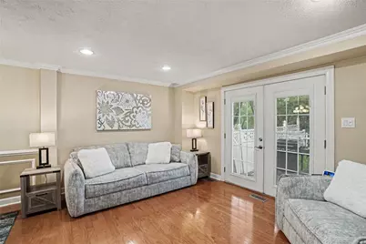 5495 Library Rd #10, Bethel Park, PA 15102 - Photo 7