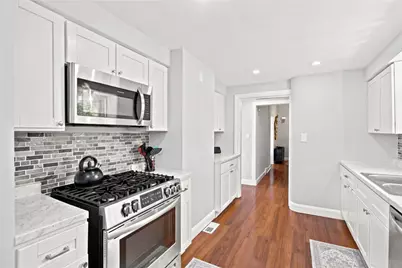 17 E Willock Rd, Pittsburgh, PA 15227 - Photo 9