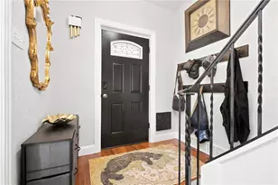 17 E Willock Rd, Pittsburgh, PA 15227 - Photo 3