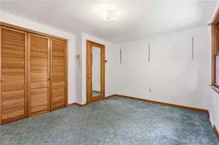 2529 Matterhorn Dr, Pittsburgh, PA 15090 - Photo 15