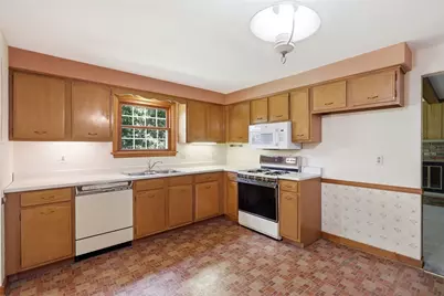 2529 Matterhorn Drive, Pittsburgh, PA 15090 - Photo 9