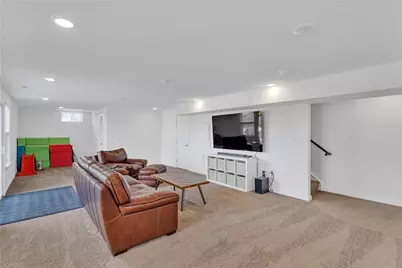 330 William Dr, Pittsburgh, PA 15239 - Photo 27