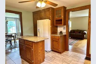 268 Holyoke Road, Center Township, PA 16001 - Photo 7