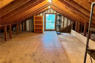 268 Holyoke Rd, Center Township, PA 16001 - Photo 31