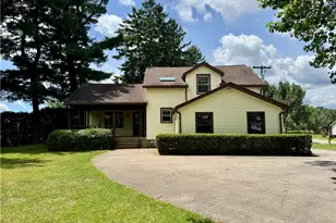 268 Holyoke Rd, Center Township, PA 16001 - Photo 39