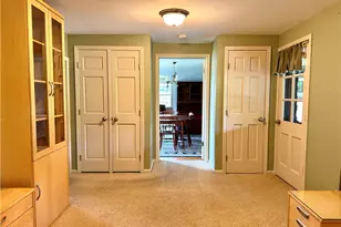268 Holyoke Rd, Center Township, PA 16001 - Photo 21