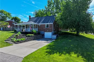 279 Southward Dr, Moon/Crescent Twp, PA 15108 - Photo 3