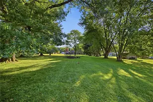 915 N Keel Ridge Rd, Hermitage, PA 16148 - Photo 27