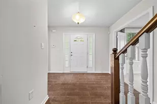 317 Providence Dr, Marshall, PA 15090 - Photo 3